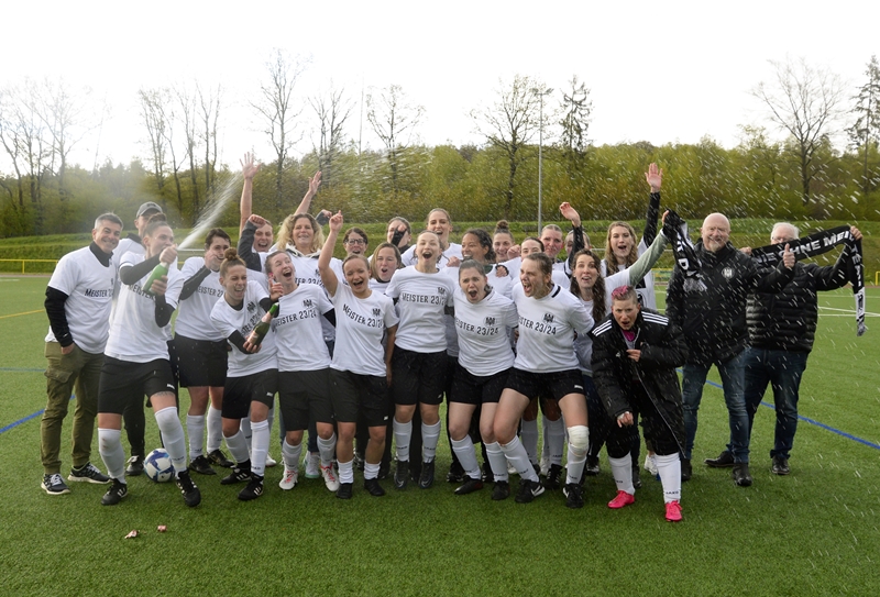 SVN-Fußball-Frauen werden Kreisoberliga-Meister