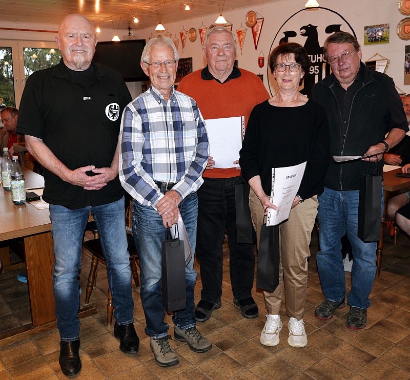 Sportvereinigung 1895 Taunusstein-Neuhof e.V.: Ehrungen für langjährige Mitglieder